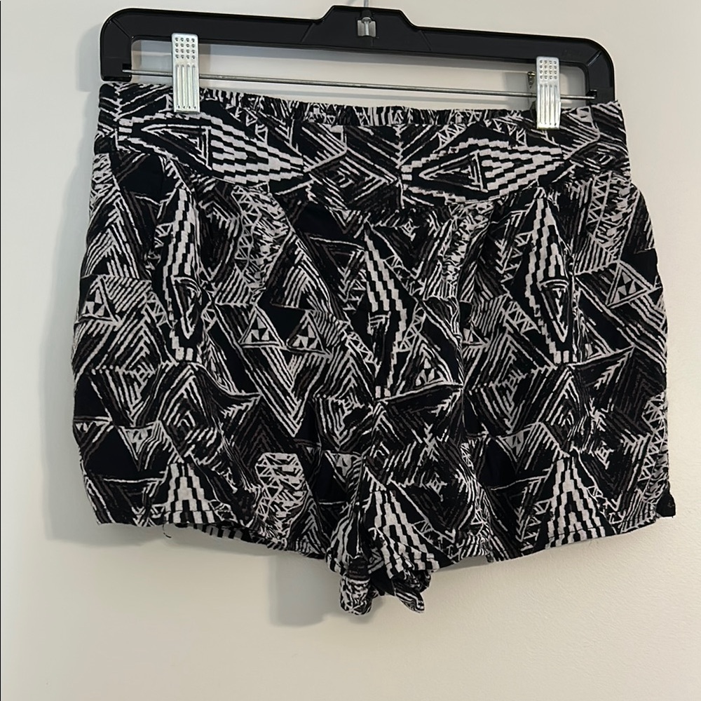 Ecoté Boho Tribal Print Culotte Shorts Estimated Size Small US 4-6